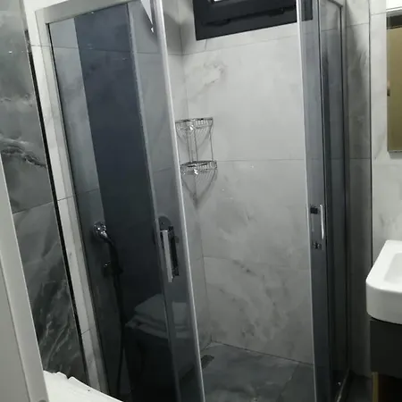 Ξενοδοχείο με διαμερίσματα Sofya 4*